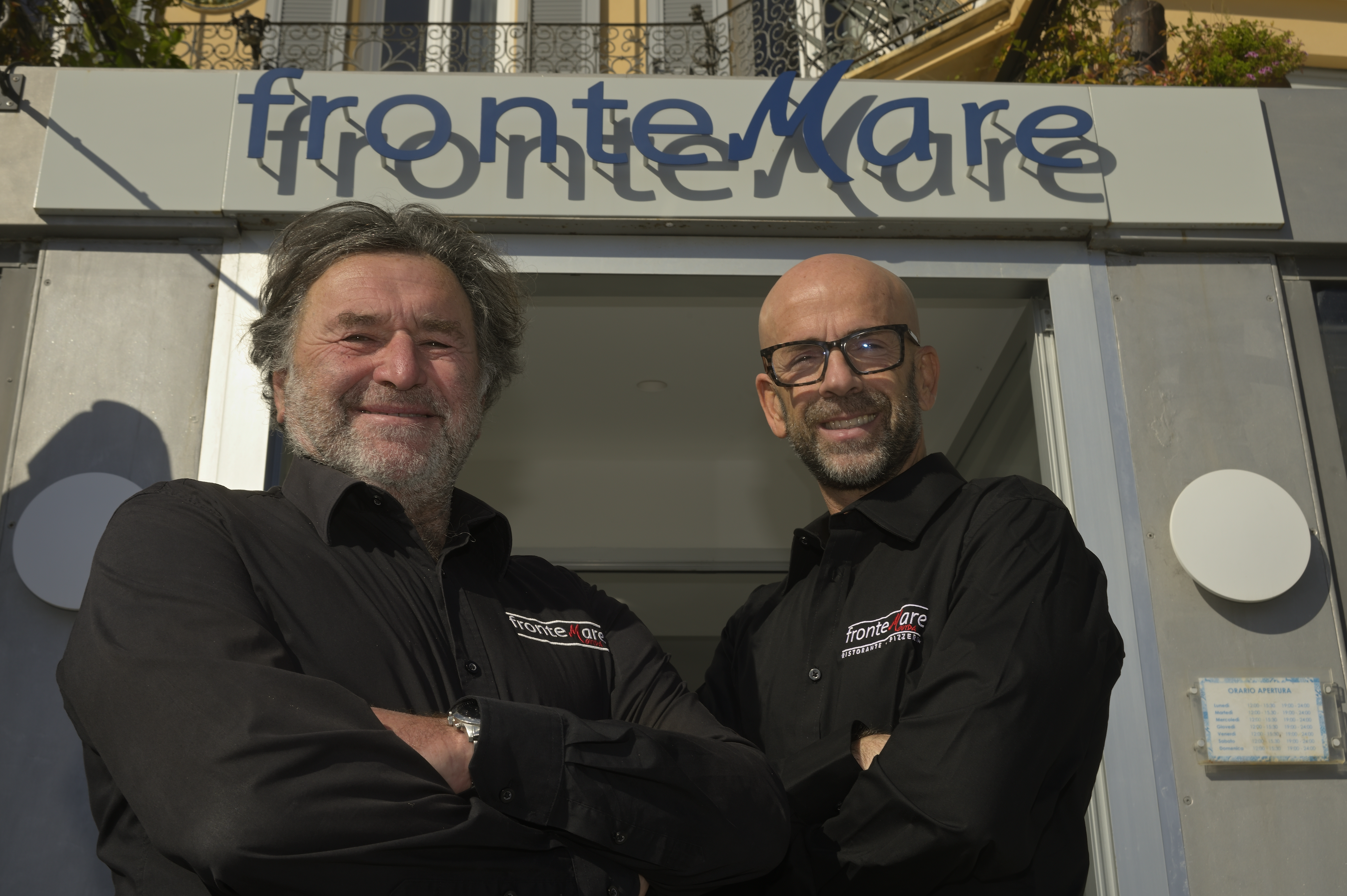 Staff e cucina FronteMare Alassio – ristorante fronte mare